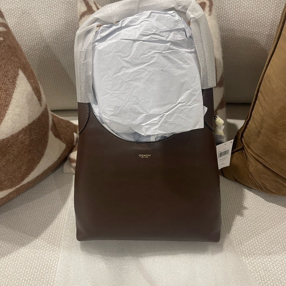 Coach Brooklyn Shoulder Bag 28